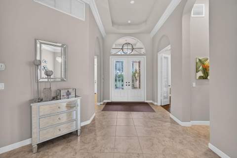 142 Viera Drive, Palm Beach Gardens FL - photo 16 of 156
