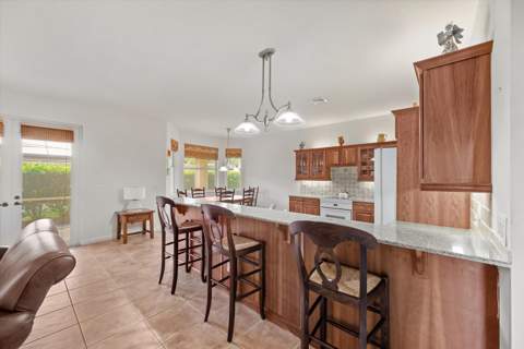 1211 Singer Drive, Singer Island FL - photo 8 of 40