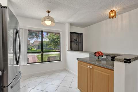 2129 SW 17th Circle, Deerfield Beach FL - photo 9 of 106