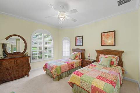 7011 Willow Pine Way, Port St. Lucie FL - photo 19 of 46