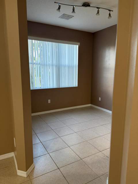 1510 Seminole Palms Drive, Greenacres FL - photo 6 of 24