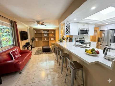 6801 NW 24th Place, Sunrise FL - photo 9 of 19