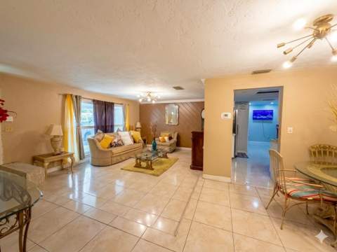 6801 NW 24th Place, Sunrise FL - photo 11 of 19