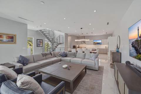 5 SE 11th Avenue, Fort Lauderdale FL - photo 9 of 55