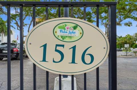 1516 S Lakeside Drive #408, Lake Worth Beach FL - photo 11 of 52