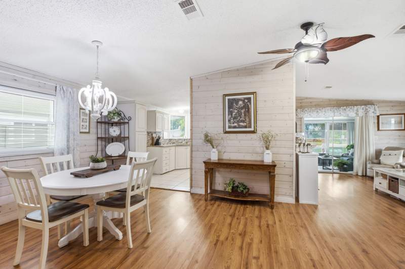 2 bedroom Manufactured Home at 2502 SW Versailles Terrace, St Lucie Falls (Aka River Forest), Stuart — photo 5