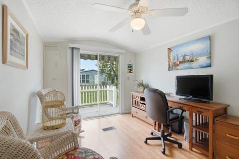 2502 SW Versailles Terrace, Stuart FL - photo 13 of 45