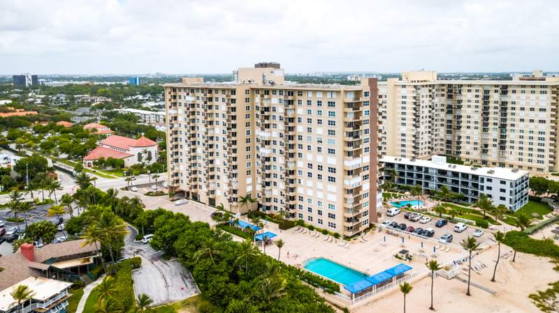 1 bedroom Condominium at 2000 S Ocean Blvd # Boulevard #Lf, Royal Coast Condo, Lauderdale-By-The-Sea — photo 5