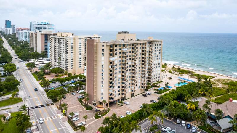 1 bedroom Condominium at 2000 S Ocean Blvd # Boulevard #Lf, Royal Coast Condo, Lauderdale-By-The-Sea — photo 2