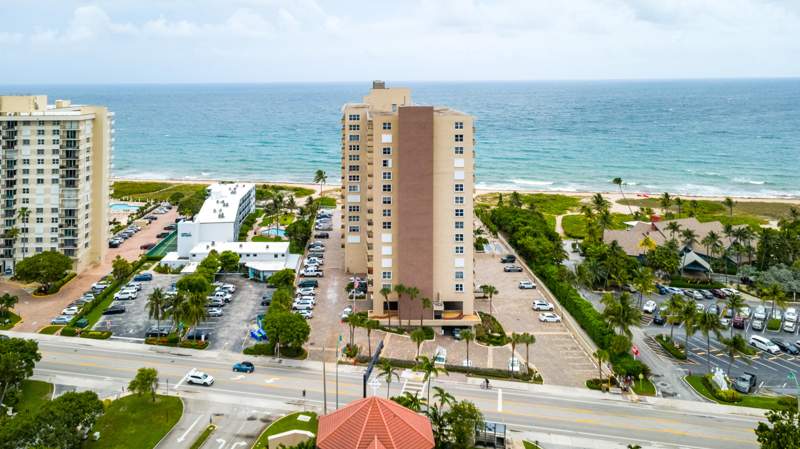 1 bedroom Condominium at 2000 S Ocean Blvd # Boulevard #Lf, Royal Coast Condo, Lauderdale-By-The-Sea — photo 3