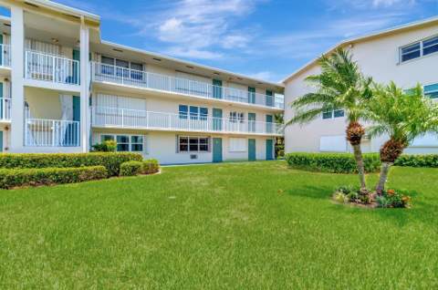 210 Horizon Street #103, Boynton Beach FL - photo 9 of 45