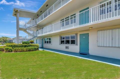 210 Horizon Street #103, Boynton Beach FL - photo 10 of 45