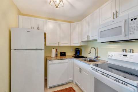 210 Horizon Street #103, Boynton Beach FL - photo 18 of 45