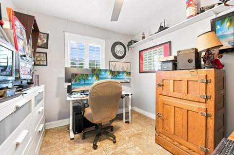 5150 SW 6th Street, Margate FL - photo 10 of 46