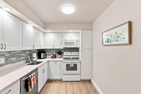 5260 NW 2nd Avenue #Unit 204, Boca Raton FL - photo 8 of 25