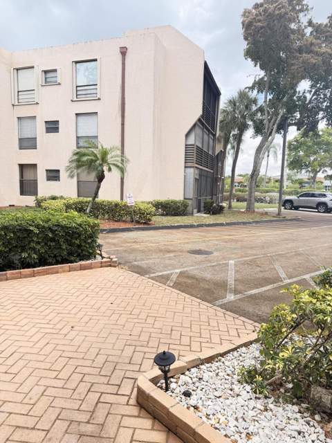 6451 N University Drive #212, Tamarac FL - photo 14 of 15