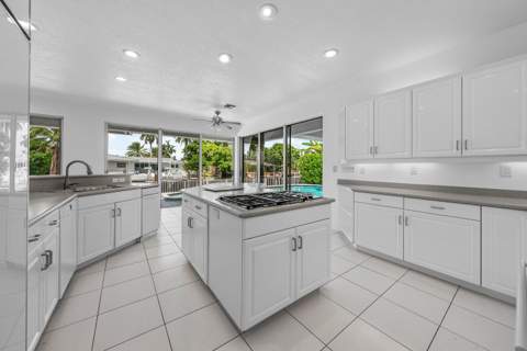 807 Coventry Street, Boca Raton FL - photo 22 of 62