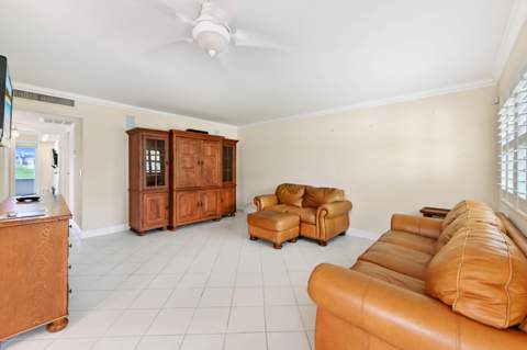 129 Waterford F, Delray Beach FL - photo 6 of 39