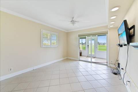129 Waterford F, Delray Beach FL - photo 14 of 39