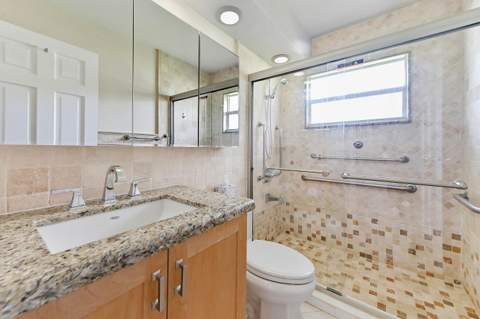 129 Waterford F, Delray Beach FL - photo 19 of 39