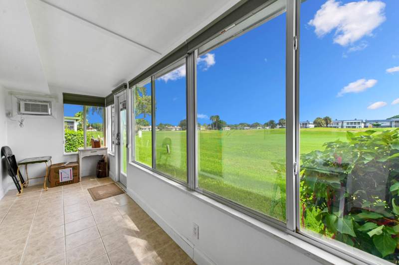 2 bedroom Condominium at 129 Waterford F, Kings Point, Delray Beach — photo 2