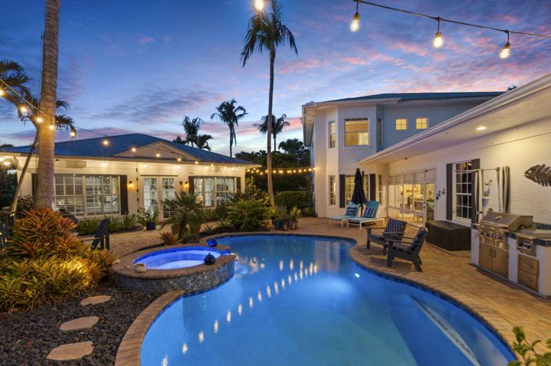 6 bedroom Single Family Residence at 1630 SW Prosperity Way, Hamilton Place, Palm City — photo 3