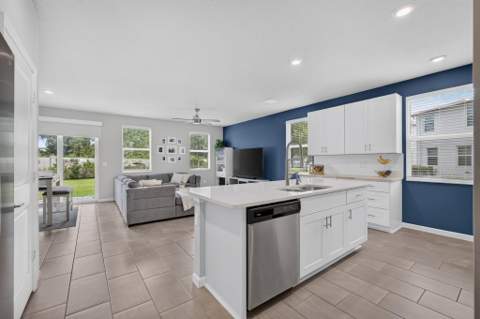 5600 Mentmore Drive, West Palm Beach FL - photo 11 of 63