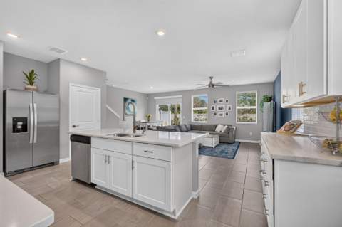 5600 Mentmore Drive, West Palm Beach FL - photo 13 of 63