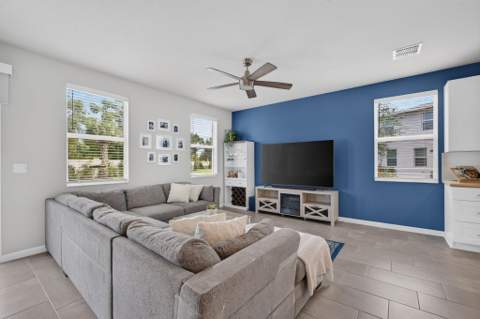 5600 Mentmore Drive, West Palm Beach FL - photo 18 of 63