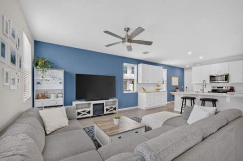 5600 Mentmore Drive, West Palm Beach FL - photo 19 of 63