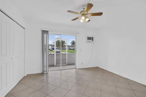 79 Chatham D, West Palm Beach FL - photo 10 of 34