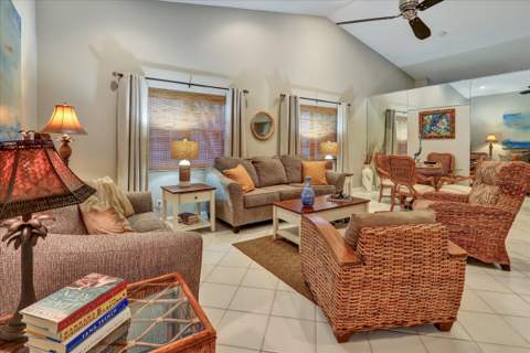 7713 Silver Lake Drive, Delray Beach FL - photo 7 of 35