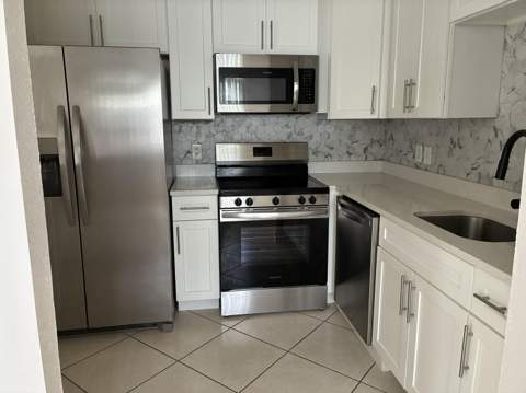 511 Monaco K Boulevard, Delray Beach FL - photo 8 of 29