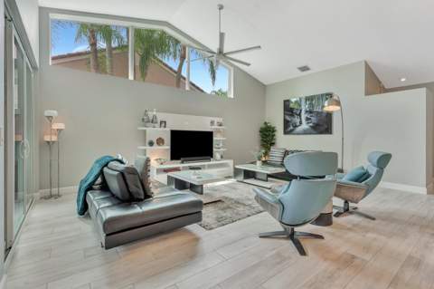 204 Sabal Palm Lane, Palm Beach Gardens FL - photo 14 of 57