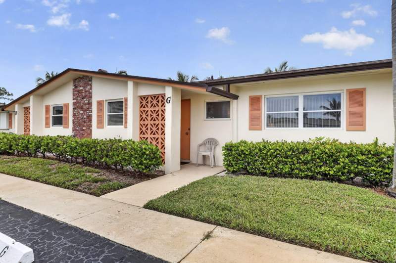 2 bedroom Villa at 2990 Crosley Drive #G, Cresthaven Villas Condo 18, West Palm Beach — photo 3