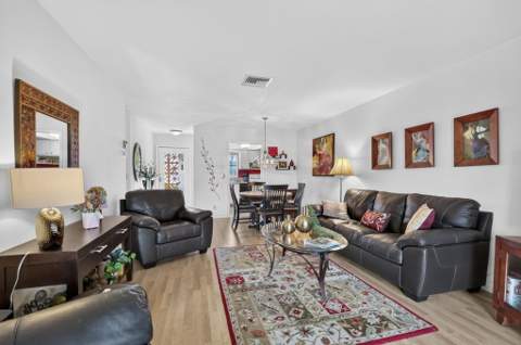 2990 Crosley Drive #G, West Palm Beach FL - photo 12 of 38