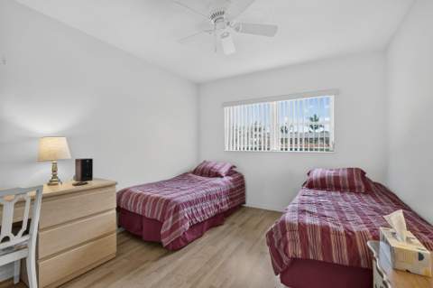 2990 Crosley Drive #G, West Palm Beach FL - photo 19 of 38