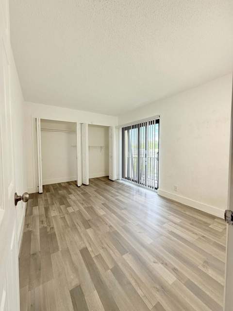 295 Woodland Road, Palm Springs FL - photo 13 of 18