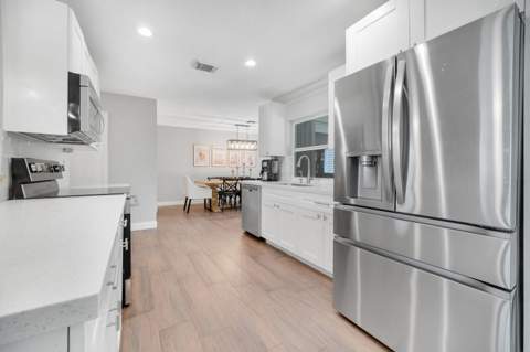 528 NW 15th Avenue, Boca Raton FL - photo 13 of 37