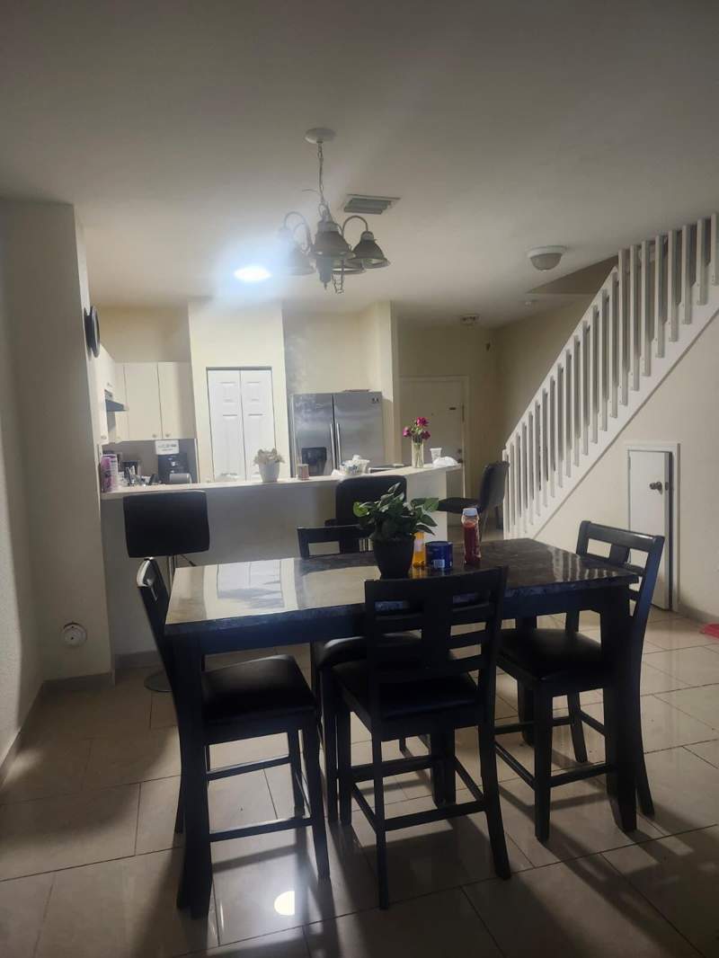 3 bedroom Townhouse at 5525 Monte Carlo Place, Monte Carlo, Margate — photo 4