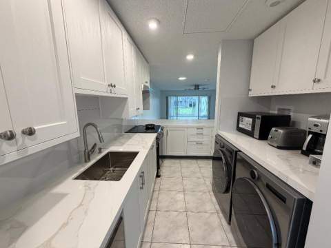 1110 Cactus Terrace #D, Delray Beach FL - photo 9 of 39
