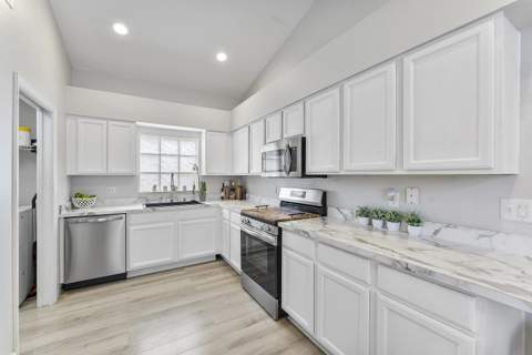 4964 Gateway Gardens Drive, Boynton Beach FL - photo 13 of 21
