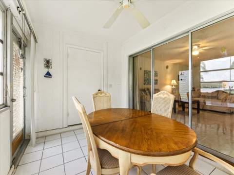 341 A Covered Bridge Boulevard, Lake Worth FL - photo 6 of 28