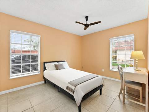 341 A Covered Bridge Boulevard, Lake Worth FL - photo 12 of 28