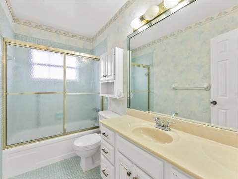 341 A Covered Bridge Boulevard, Lake Worth FL - photo 14 of 28