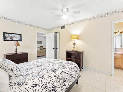 341 A Covered Bridge Boulevard, Lake Worth FL - photo 16 of 28
