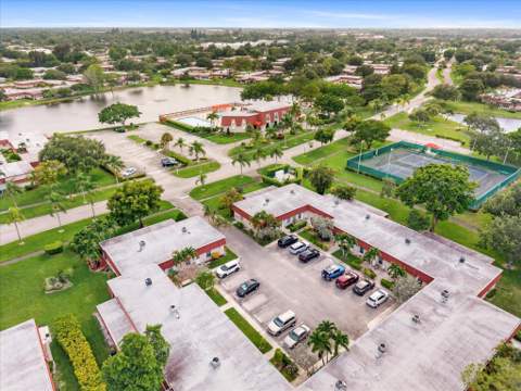 341 A Covered Bridge Boulevard, Lake Worth FL - photo 22 of 28