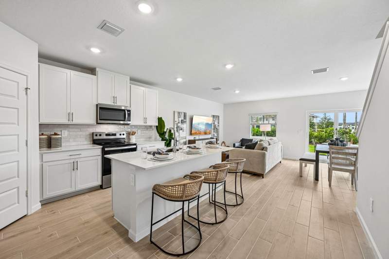 3 bedroom Townhouse at 13037 SW Forli Way, Central Park, Port St. Lucie — photo 5