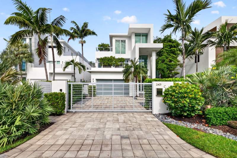 4 bedroom Single Family Residence at 2401 N Atlantic Boulevard, Lauderdale Beach, Fort Lauderdale — photo 3