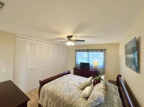 2811 Ashley Drive #E, West Palm Beach FL - photo 16 of 41